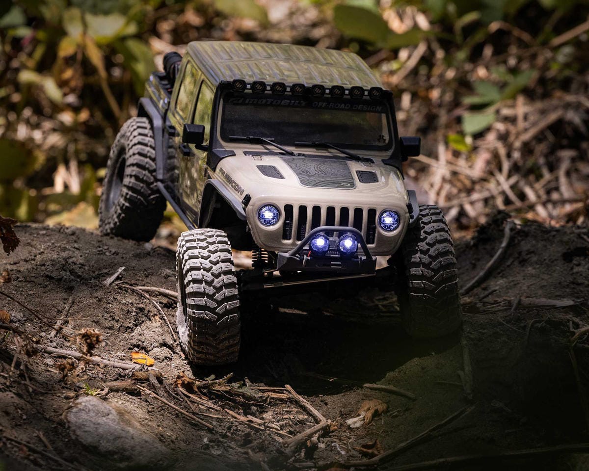 Axial SCX10 III Motobilt Waypoint Jeep JT Gladiator 1/10 4X4 Rock Crawler RTR, Tan