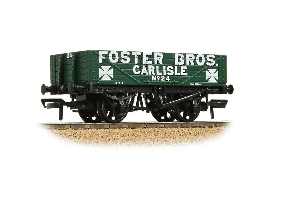 Bachmann Branchline OO Scale 5 Plank Wagon Wooden Floor Foster Bros. Green