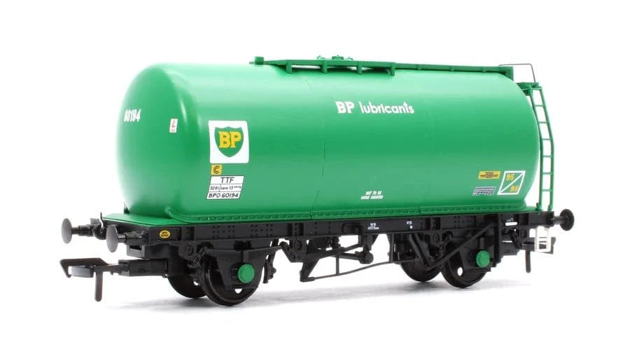Bachmann Branchline OO Scale BR 45T TTF Tank Wagon 'BP Lubricants' Green - Hobbytech Toys