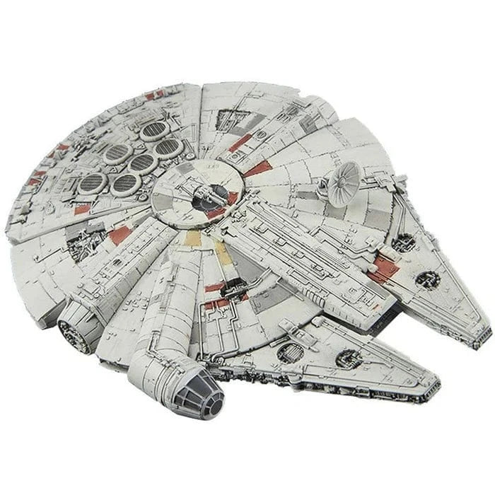 Bandai Star Wars Millennium Falcon Plastic Model Kit
