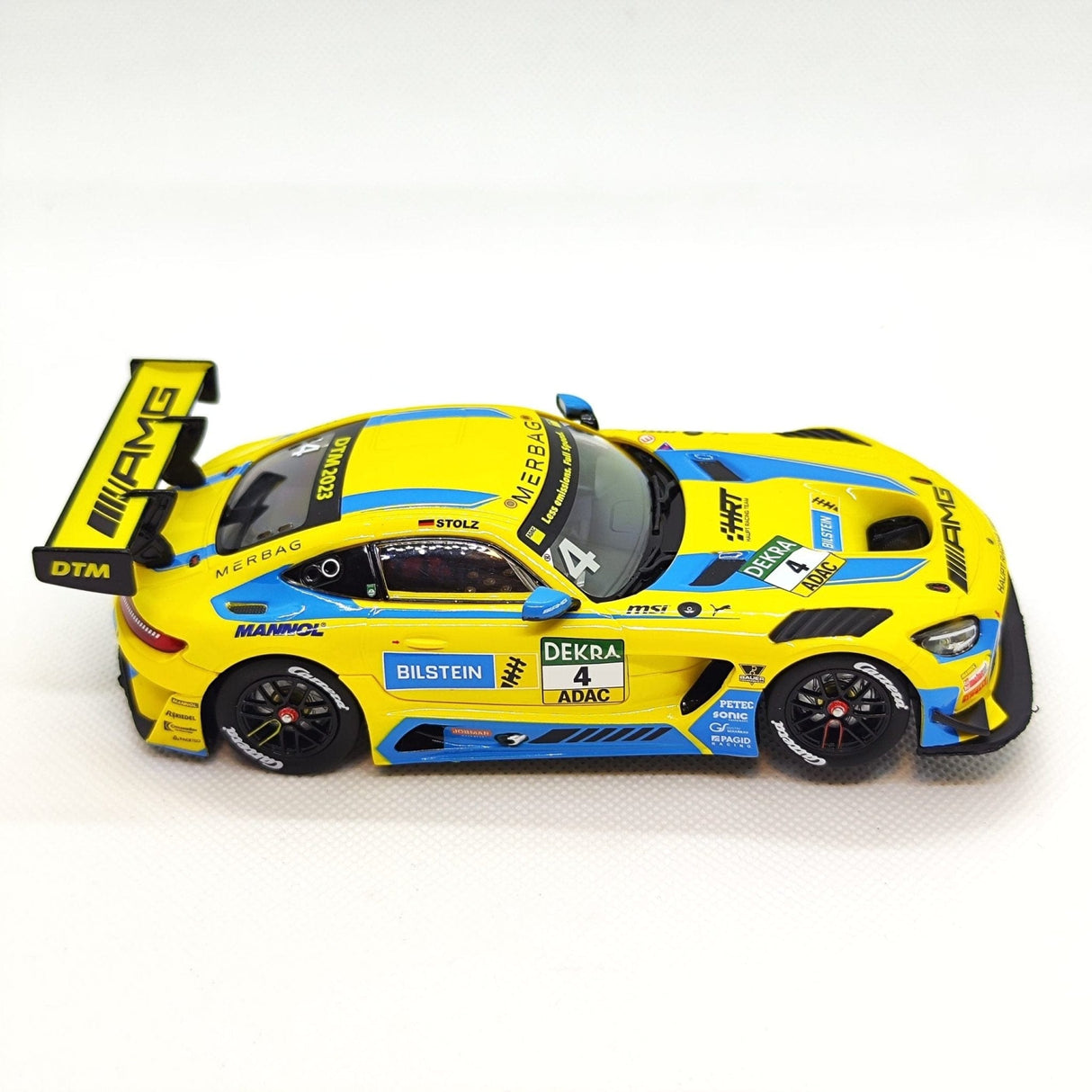 Carrera Digital 1/32 Mercedes - AMG GT3 Evo - Mercedes - AMG Team HRT No.4 DTM Slot Car [32014] - Hobbytech Toys