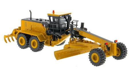 Cat 1/125 24M Motor Grader Elite Series Diecast Model