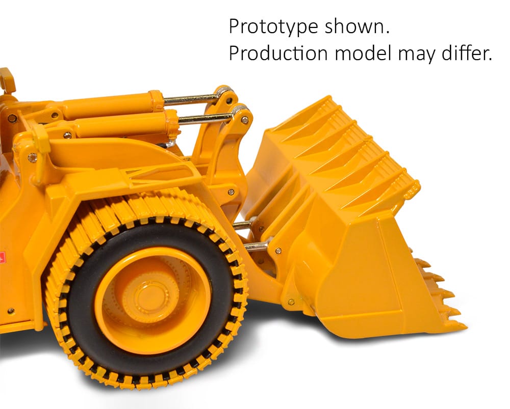 CCM 1/48 Cat 988B Wheel Loader - CCM Museum Quality Diecast Diecast Model