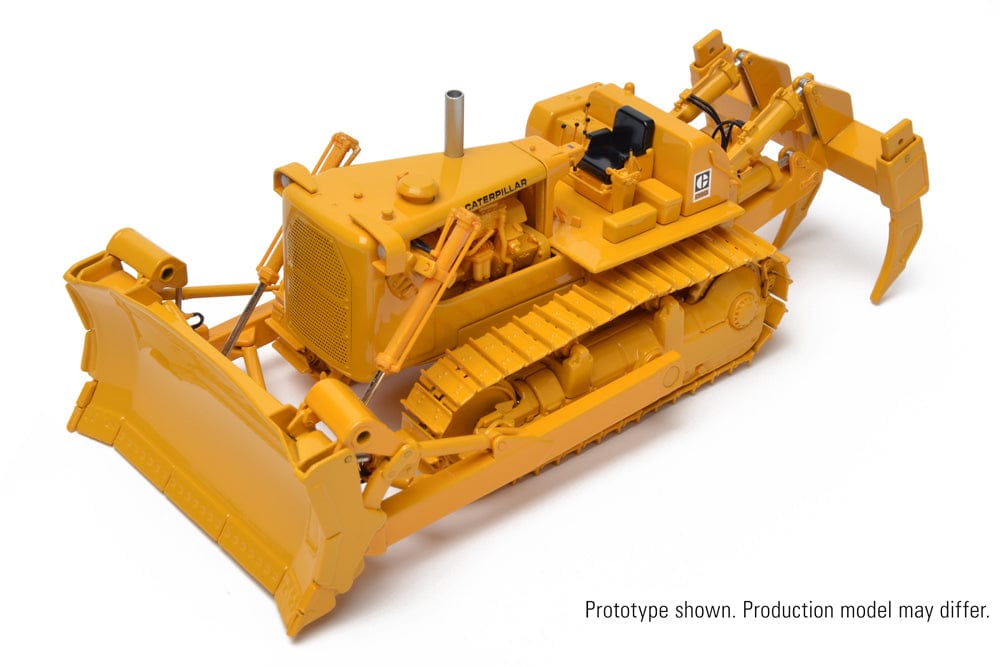CCM Cat D9G Dozer with 9R Rip Blade 1:48 diecast model
