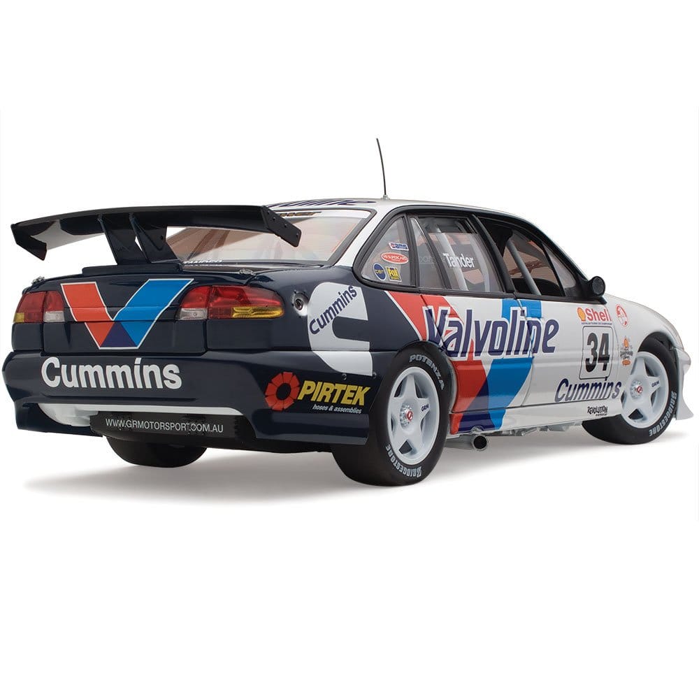 Classic Carlectables 1/18 Holden VS Commodore 1999 Calder Park Garth Tander [18559]