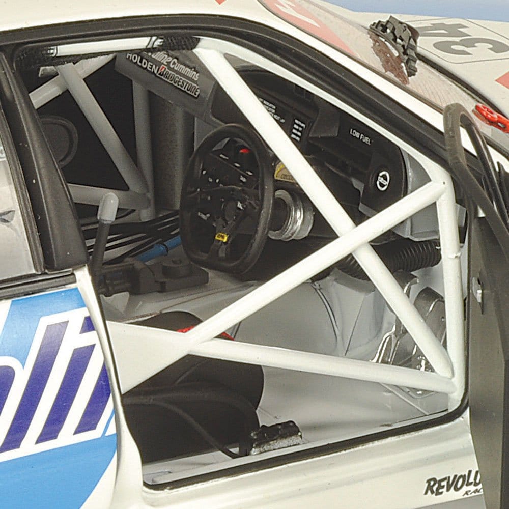 Classic Carlectables 1/18 Holden VS Commodore 1999 Calder Park Garth Tander [18559]