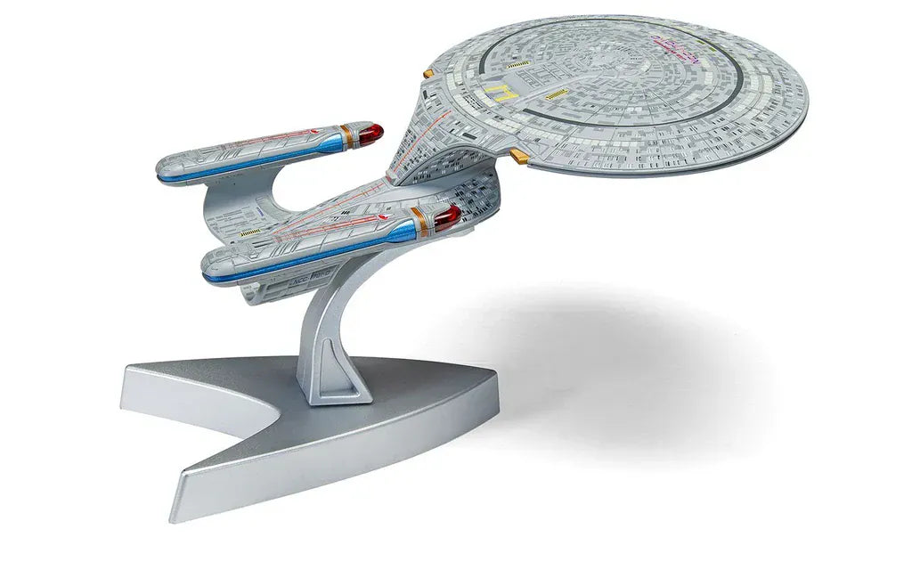 CORGI Star Trek U.S.S. Enterprise NCC-1701-D (The Next Generation) Diecast Model [CC96611]