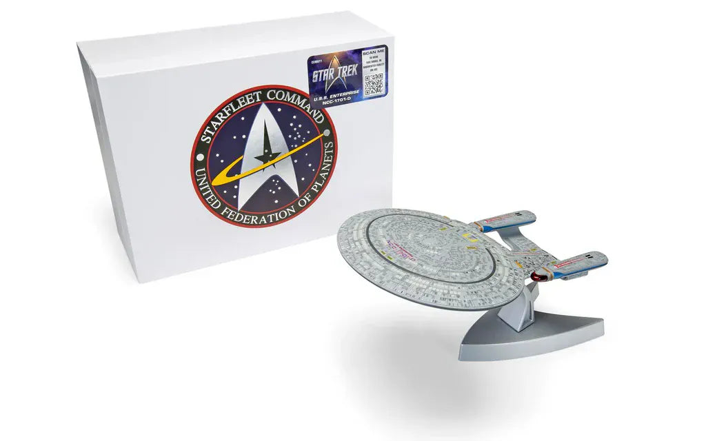 CORGI Star Trek U.S.S. Enterprise NCC-1701-D (The Next Generation) Diecast Model [CC96611]