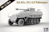 Das Werk 1/16 Sd.Kfz.251/22 Ausf.d Pakwagen Plastic Model Kit [DWK16022] - Hobbytech Toys