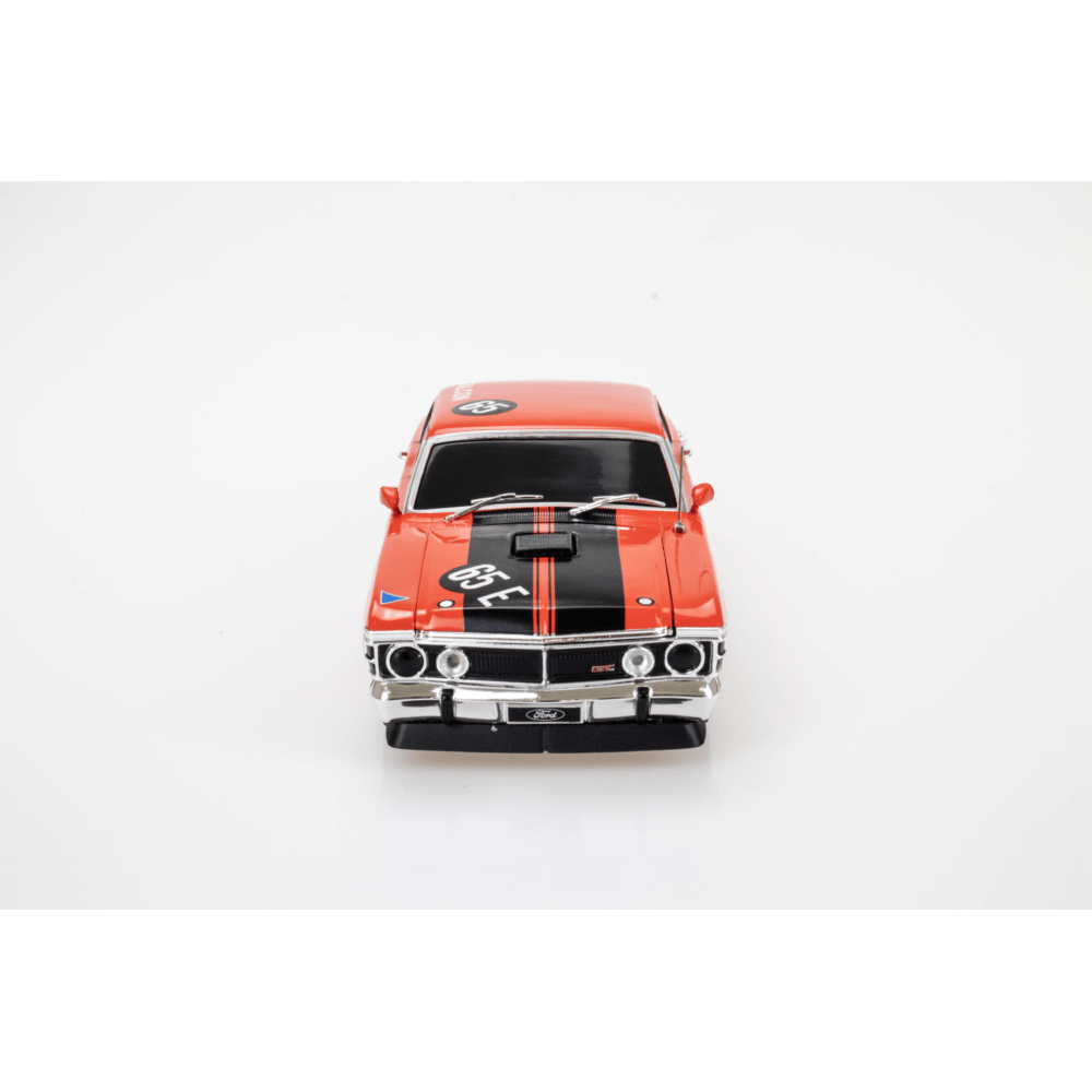 DDA 1/24 #65E XY Ford GTHO Moffat Bathurst Winner - Spectra Rides Light Up Model