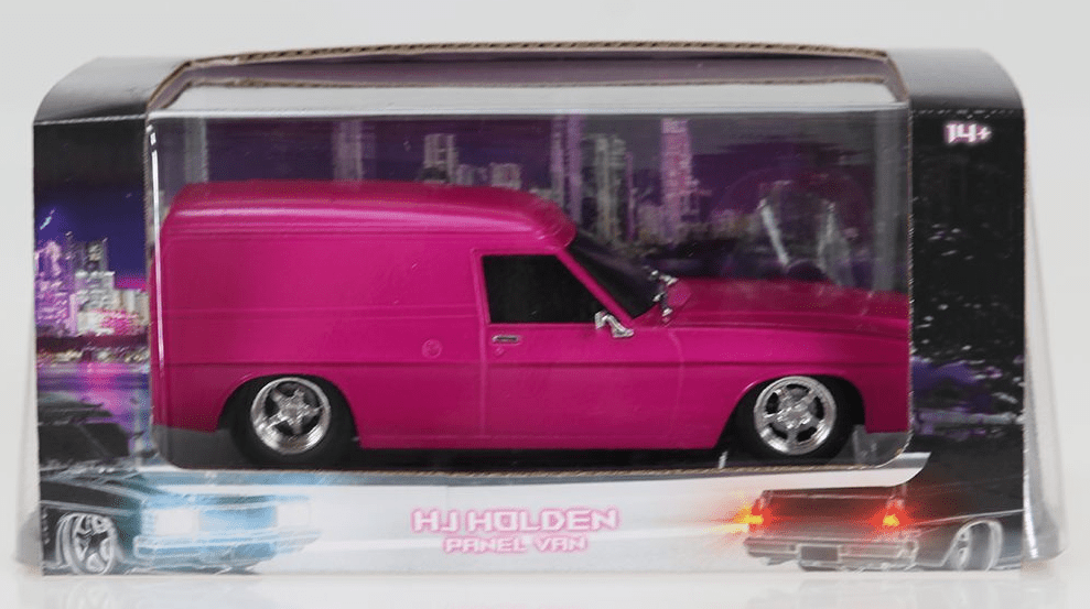 DDA 1/24 Bubblegum HJ Panelvan Custom Light Up - Prebuilt Plastic Model - Hobbytech Toys