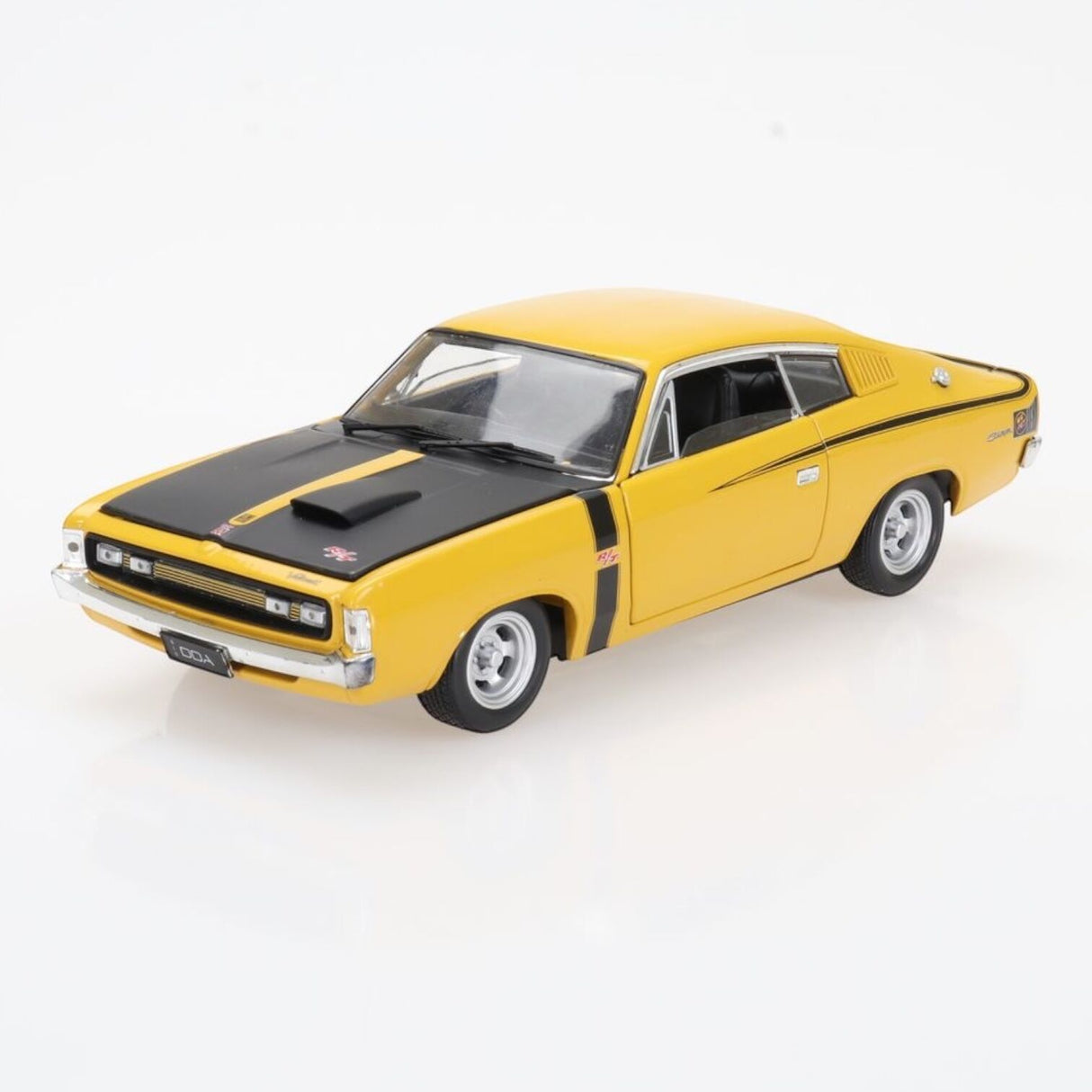 DDA 1/24 E38 Valiant Charger Fully Detailed Diecast Model - Yellow