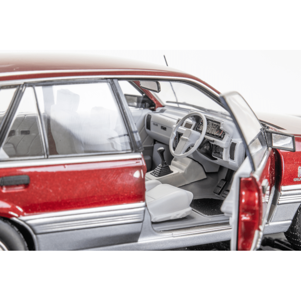 DDA 1/24 Holden VL Calais Red/Silver Diecast Model