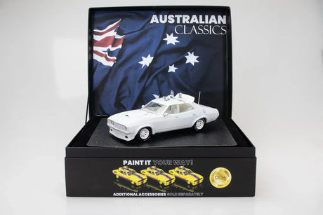 DDA 1/24 XA Interceptor Ford Falcon Plastic Model Kit [912K]