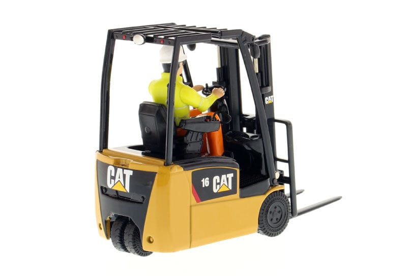 Diecast Masters 1/25 Cat EP16(C)PNY Lift Truck Core Classics
