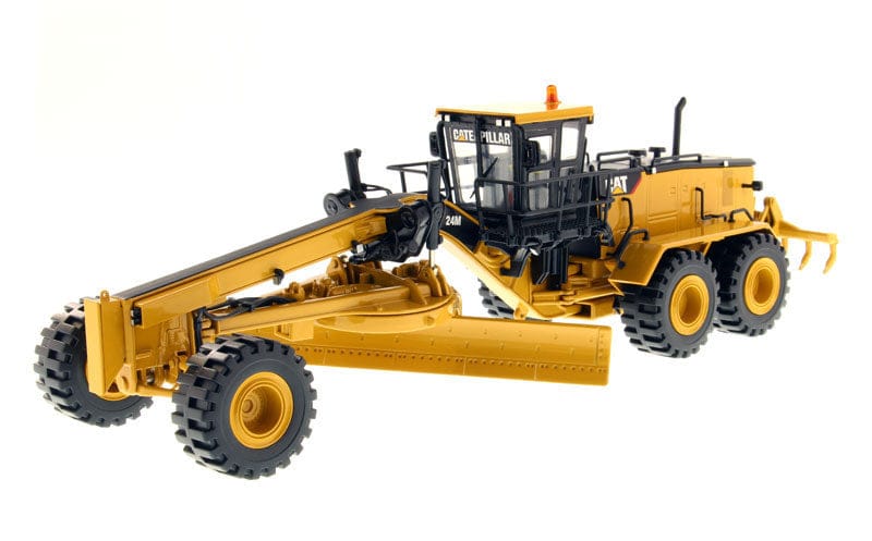 Diecast Masters 1/50 Cat 24M Motor Grader Core Classics
