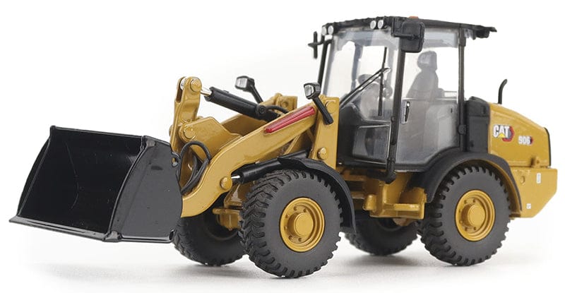 Diecast Masters 1/50 Cat 906 Compact Wheel Loader
