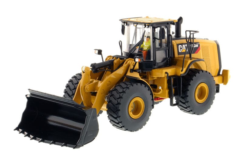 Diecast Masters 1/50 Cat 966M Wheel Loader