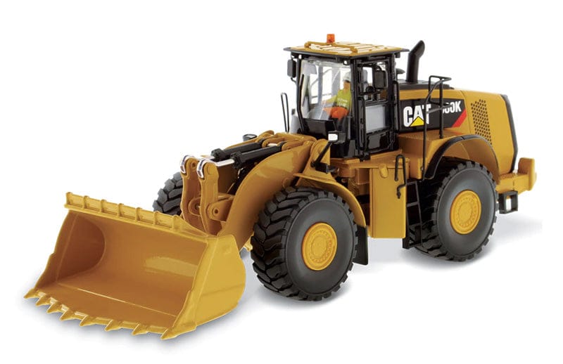 Diecast Masters 1/50 Cat 980K Wheel Loader Rock Configuration