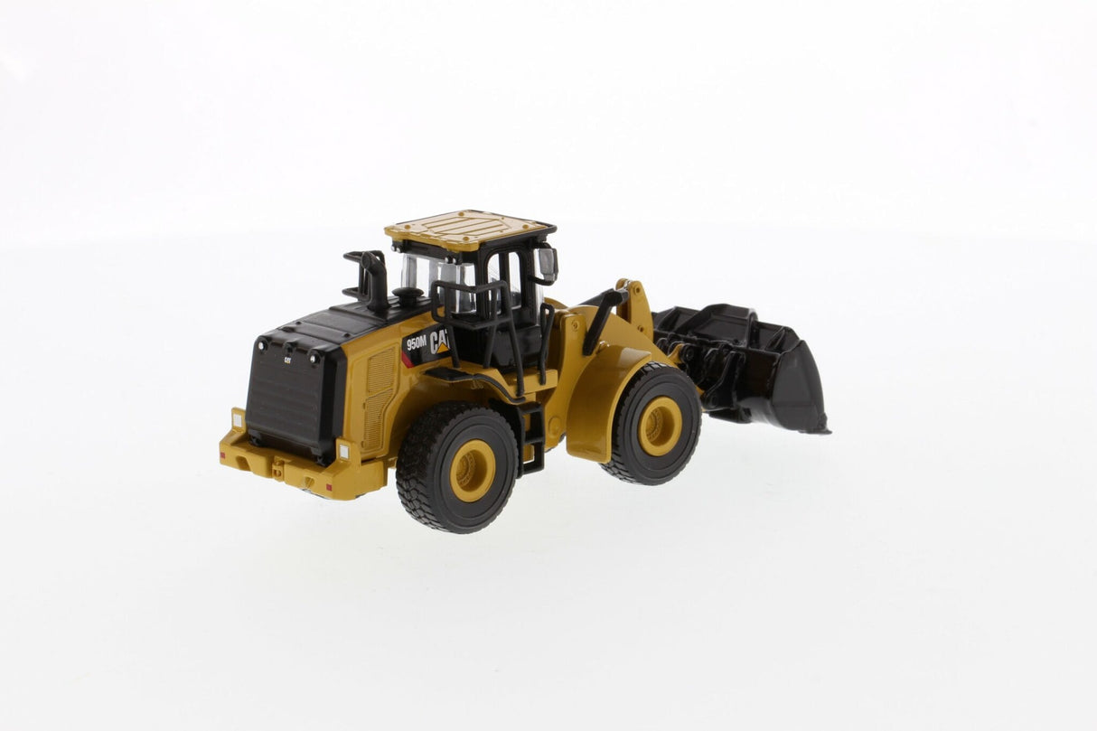 Diecast Masters 1/64 CAT 950M Wheel Loader [85608]**