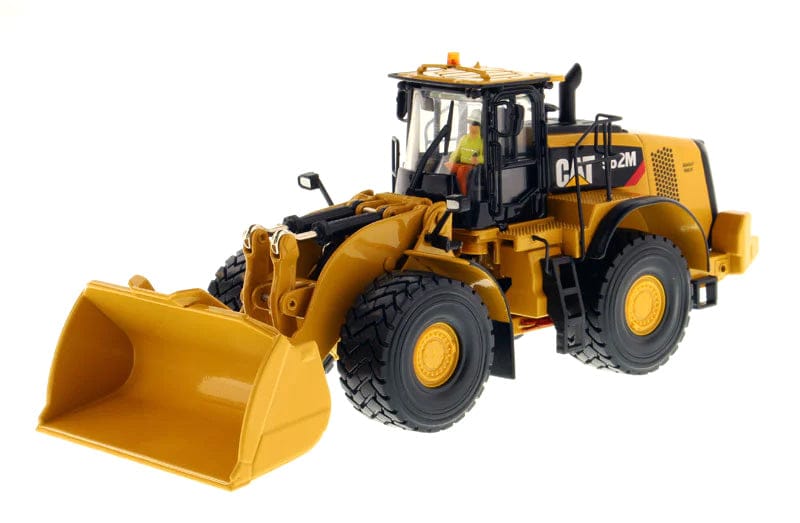Diecast Masters 1/50 Cat 982M Wheel Loader Core Classics