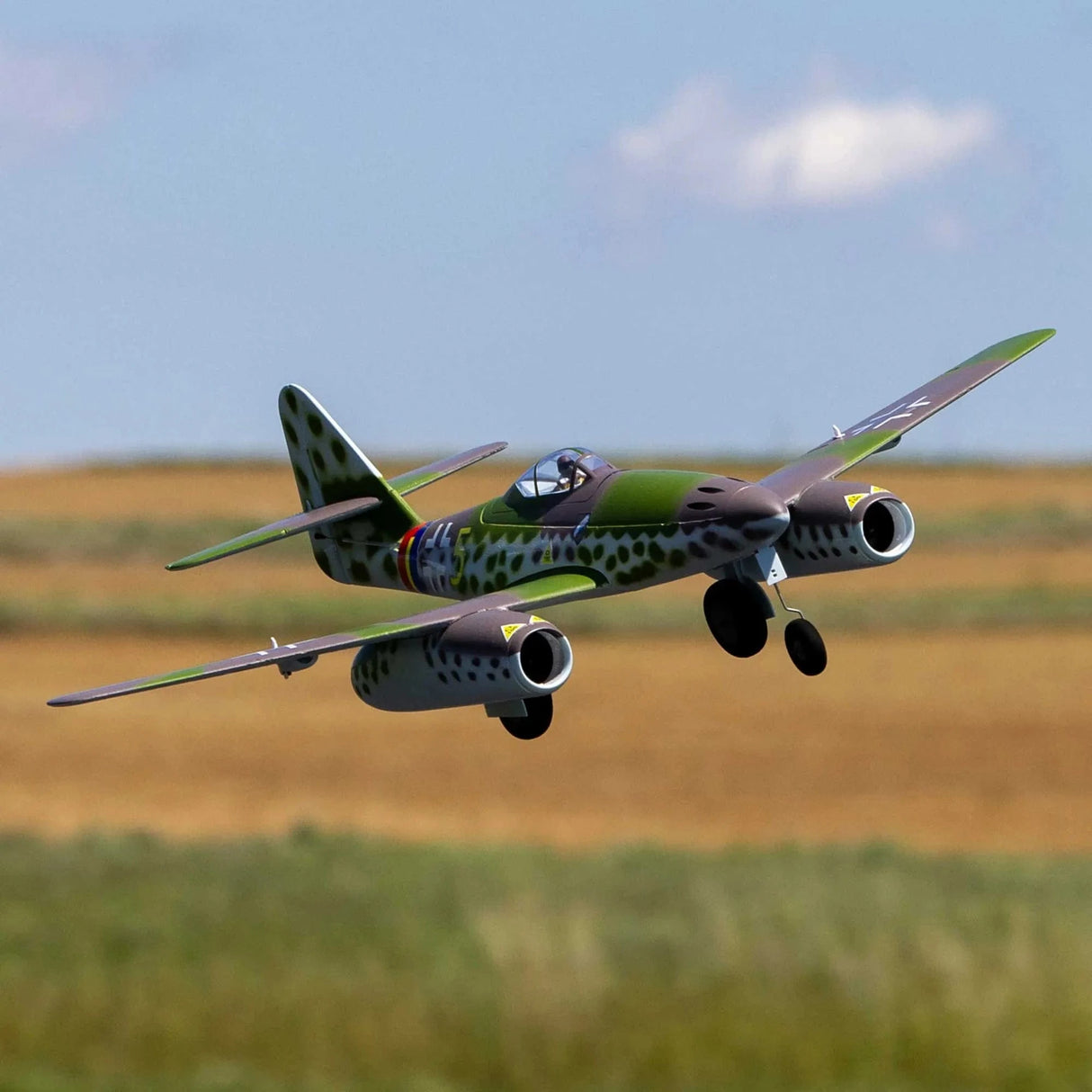 E - flite UMX Me 262 Twin 30mm EDF RC Jet, BNF Basic [EFLU31050] - Hobbytech Toys