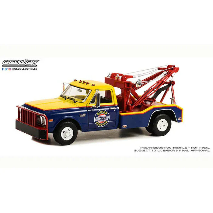 Greenlight 1/18 Dually Wrecker 1969 Chevrolet C-30 - Super Service Diecast Model