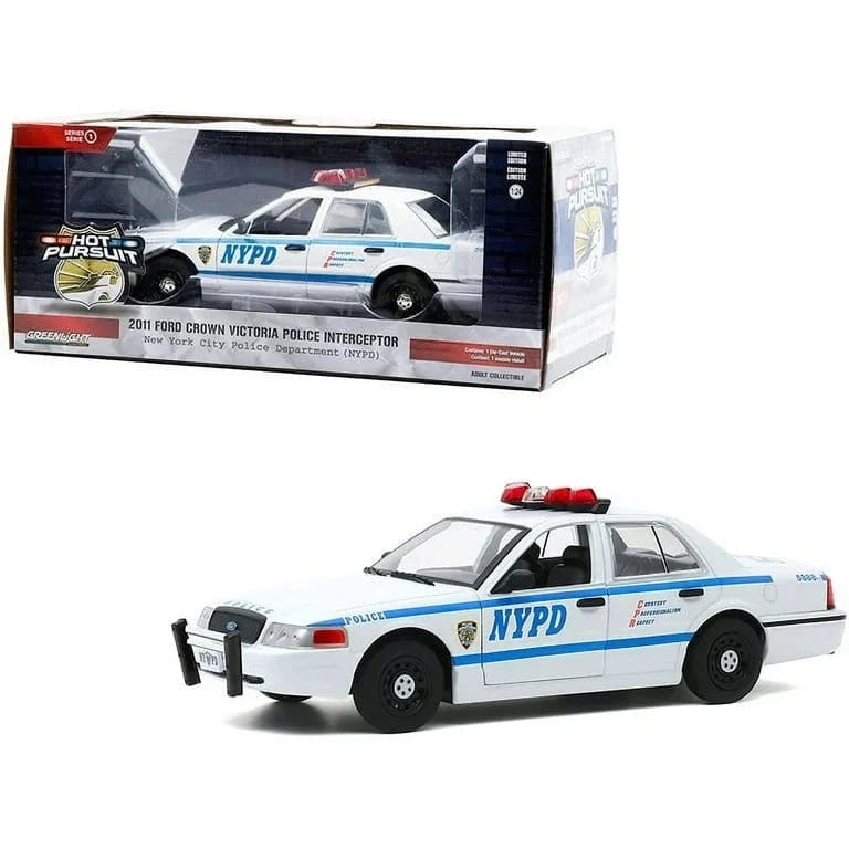 Greenlight 1/24 Quantico (2015 - 18 TV Series) - 2003 Ford Crown Victoria Police - Hobbytech Toys