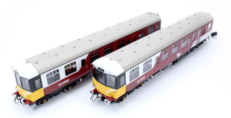 Heljan OO Scale Class 104 2 Car Set Scotrail Mexican Bean Red/White DCC Ready Loco
