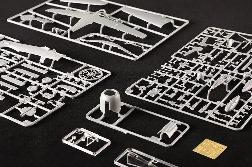 HobbyBoss 1/48 Focke-Wulf FW190A-8 Plastic Model Kit