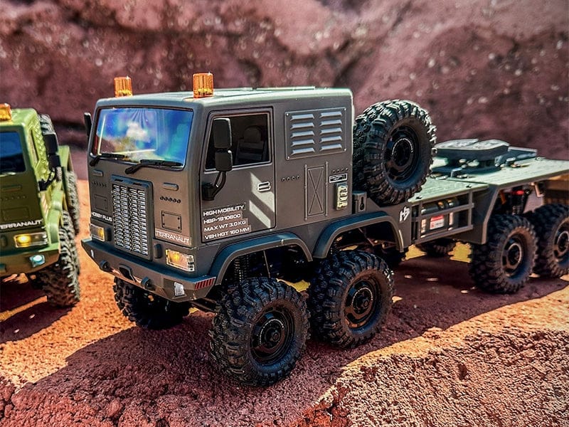 HobbyPlus 1/18 CR-18P Terranaut 8X8 AWS (Grey)