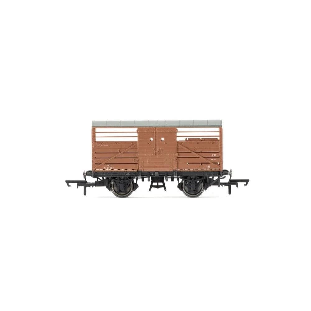 Hornby OO Scale BR - Ex SR - 52297 - Cattle Wagon [R60288]