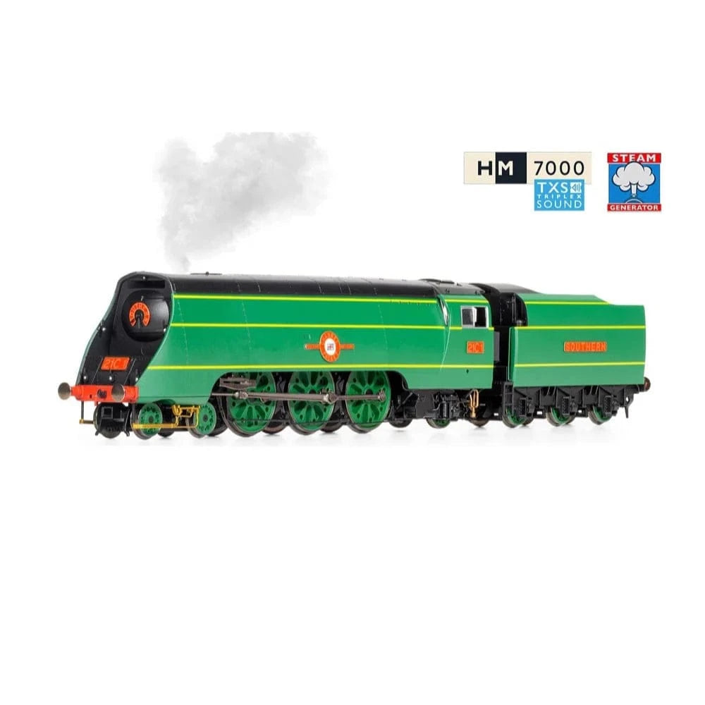 Hornby OO Scale SR - Merchant Navy Class - 21C1 Channel Packet (With Steam Generator) [R30399SS]