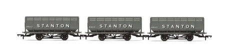 Hornby R60254 OO Scale Stanton Coke Hopper Wagon Triple Pack - Hobbytech Toys