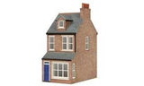 Hornby R7351 OO Scale Victorian End of Terrace House Right End - Hobbytech Toys