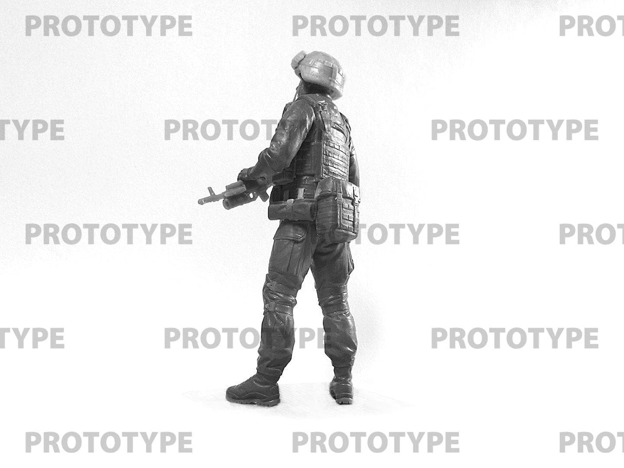 ICM 1/16 Soldier of the Armed Forces of Ukraine Plastic Model Kit