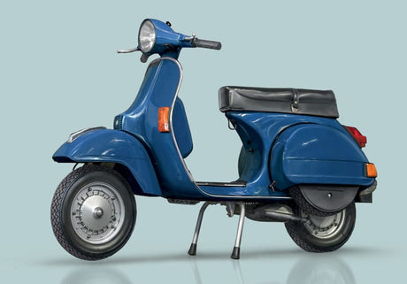 Italeri 1/9 Vespa PX 125/150 1978 Plastic Model Kit 4645