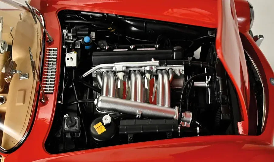 IXO Collections 1/8 Mercedes-Benz 300 SL (Red) Full Kit