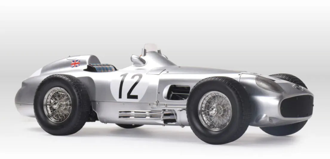 IXO Collections 1/8 Mercedes-Benz W 196 R No.12 (Driver Stirling Moss) Full Kit