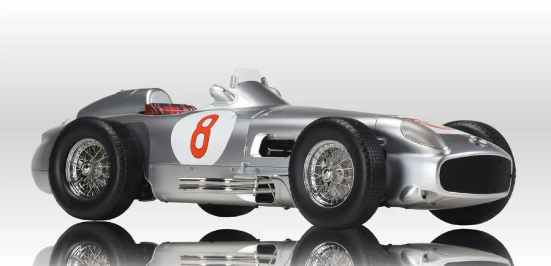 IXO Collections 1/8 Mercedes-Benz W 196 R No.8 (Driver Juan Manuel Fangio) Full Kit