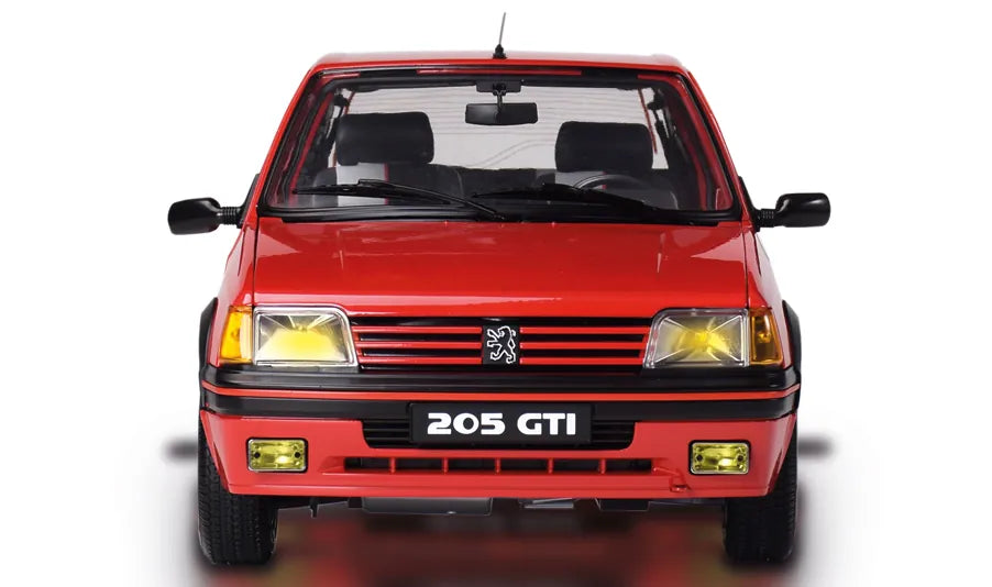 IXO Collections 1/8 Peugeot 205 GTI (Red) Full Kit