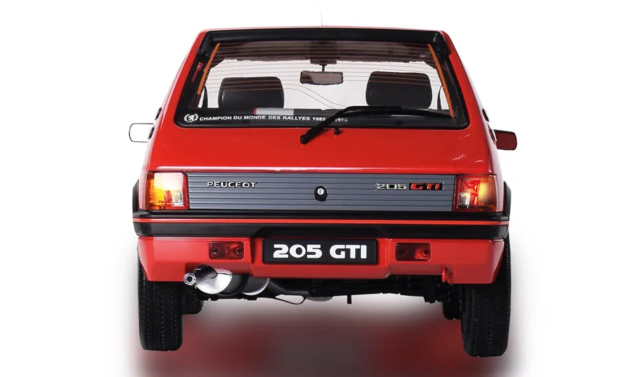 IXO Collections 1/8 Peugeot 205 GTI (Red) Full Kit