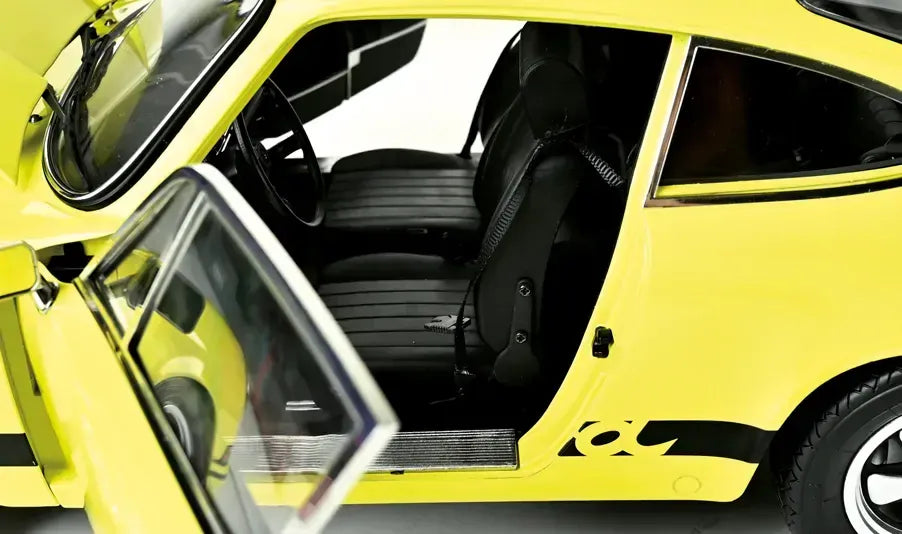 IXO Collections 1/8 Porsche 911 Carrera RS 2.7 (Yellow) Full Kit