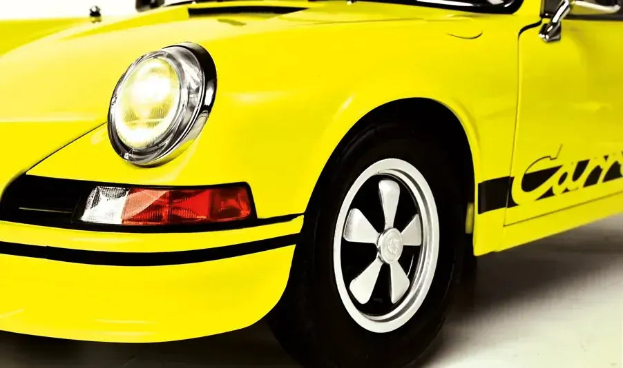 IXO Collections 1/8 Porsche 911 Carrera RS 2.7 (Yellow) Full Kit