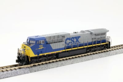 Kato N Scale GE AC4400CW Low Numberboards - Standard DC - CSX #111