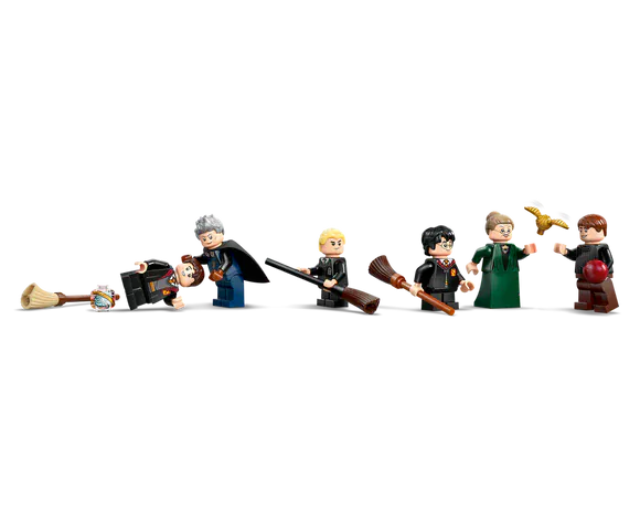LEGO Harry Potter Hogwarts™ Castle: Flying Lessons [76447]