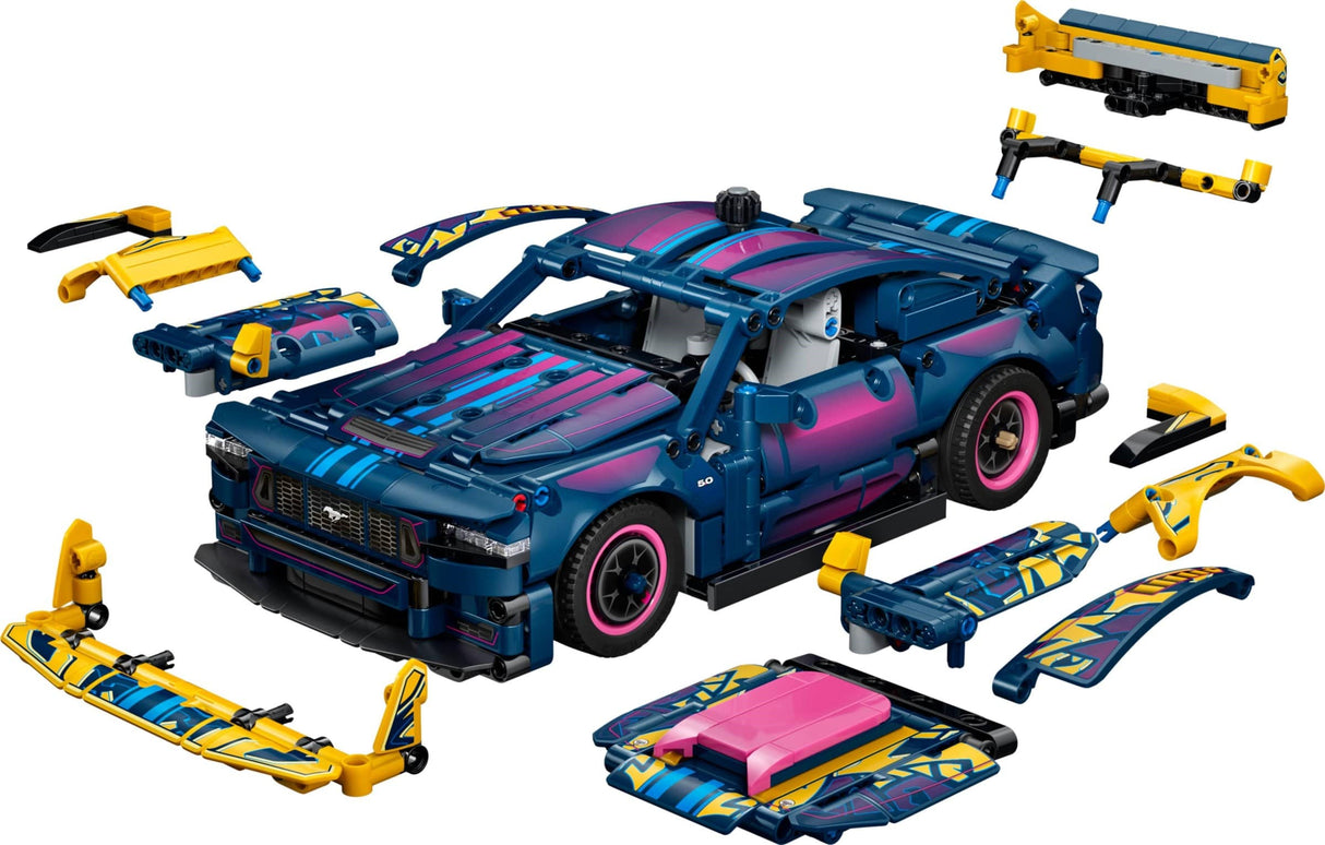 LEGO Technic Custom Garage Ford Mustang GT Car 42236 front of box
