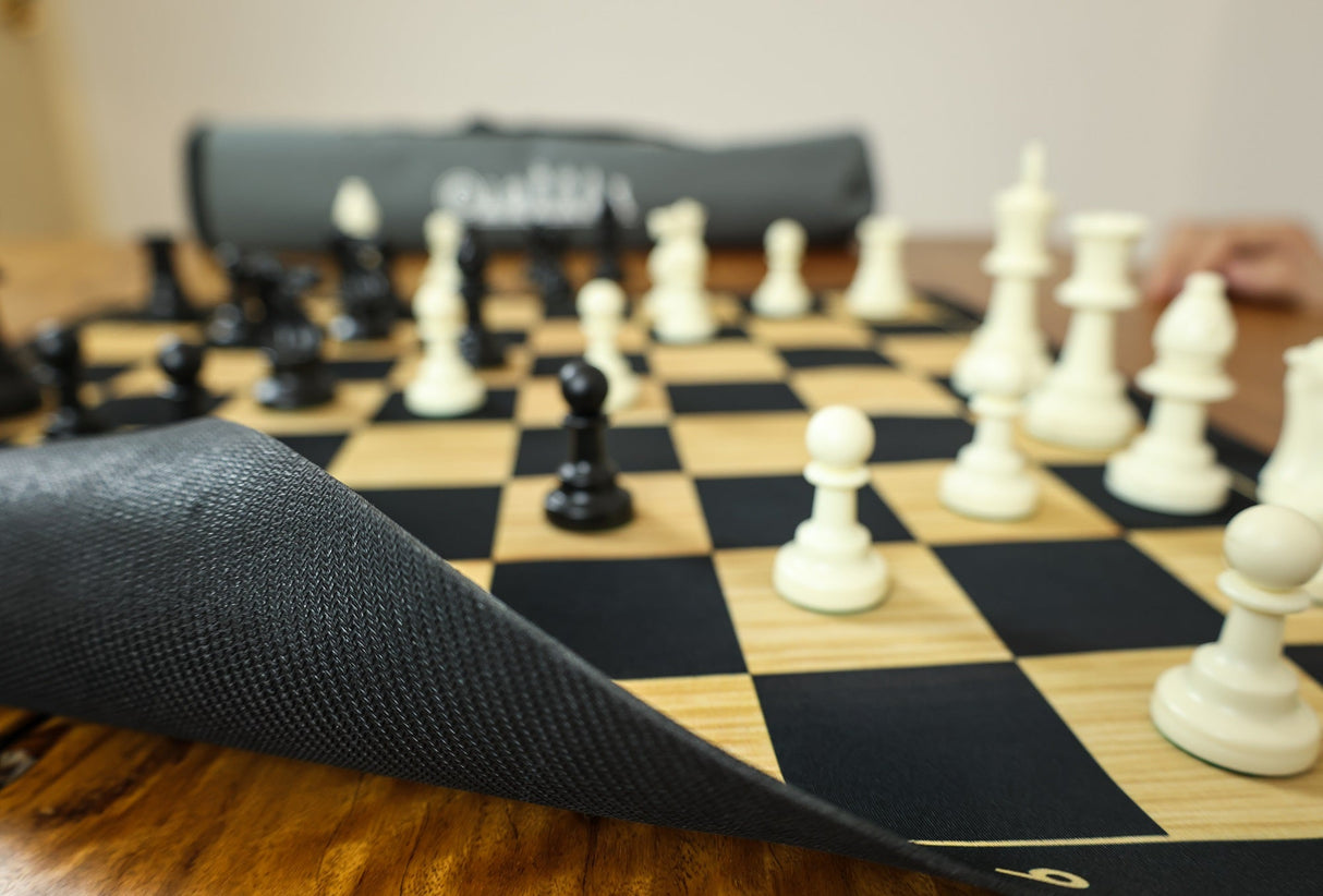 LPG Club Chess Set - Black Woodgrain - Hobbytech Toys