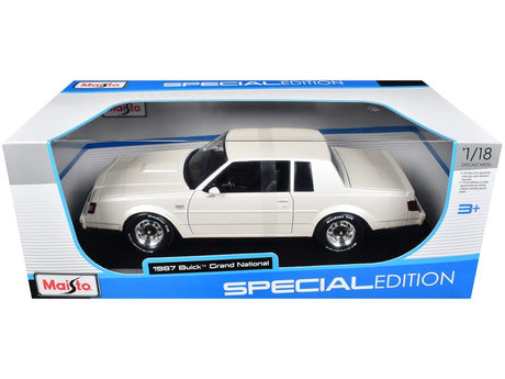 Maisto 1/18 1987 Buick Grand National White Special Edition