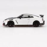 Mini GT 1/64 Nissan GT-R Nismo 2024 Brilliant White Pearl